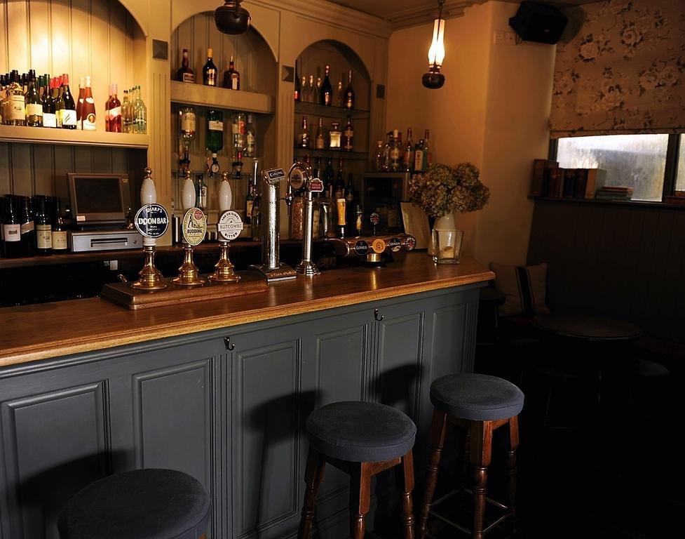 Falcon Inn Painswick Exterior foto